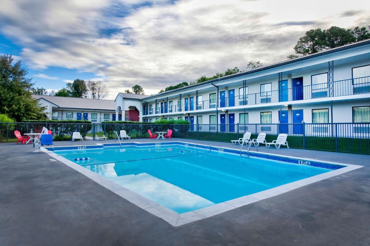 Hotel 6-gainesville, Ga 2*