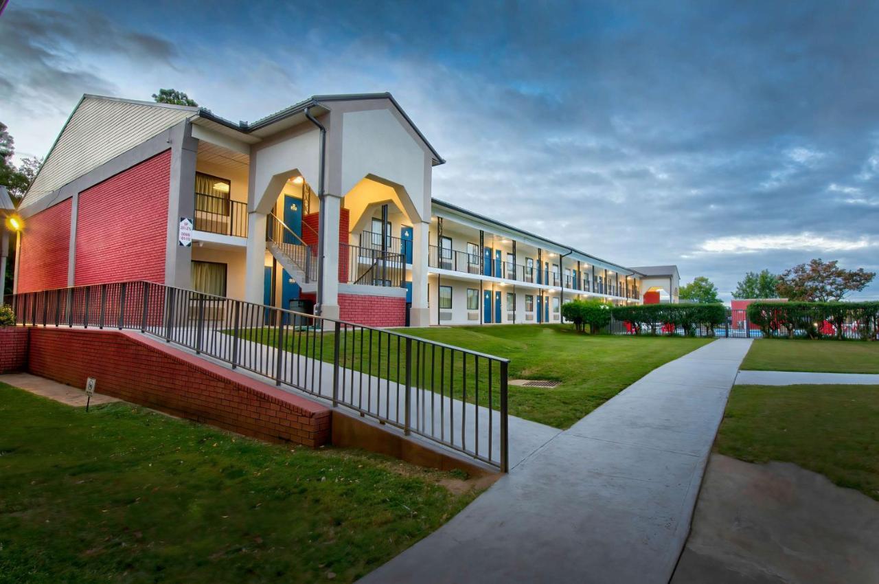 6-gainesville, Ga Hotel 2*