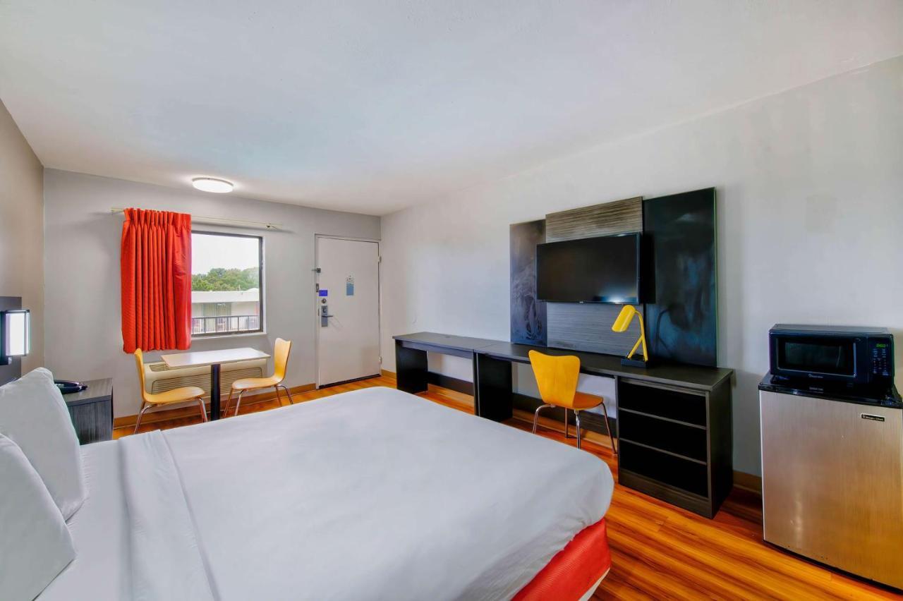 6-gainesville, Ga Hotel